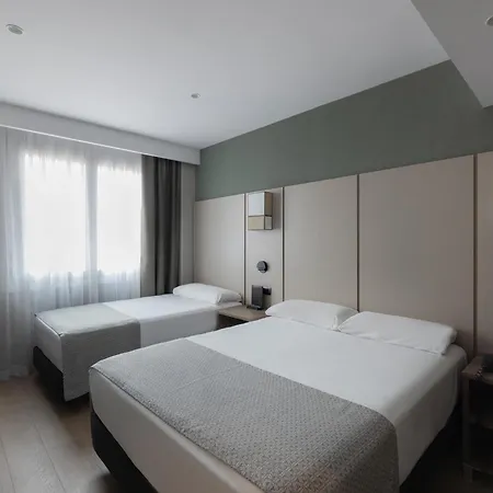 Catalonia Albeniz 3* Barcelona