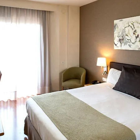 Catalonia Albeniz מלון