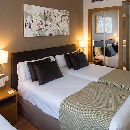 Catalonia Albeniz מלון ברצלונה