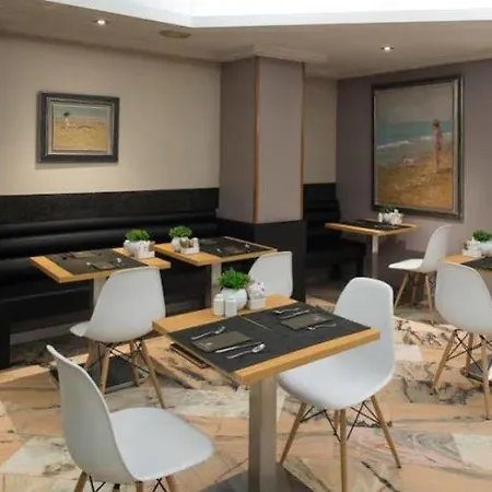 Catalonia Albeniz מלון