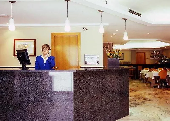 Catalonia Albeniz 3*