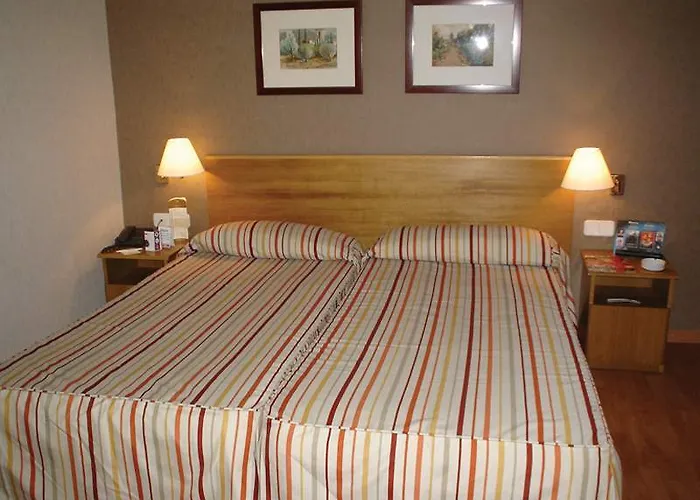 Catalonia Albeniz 3*