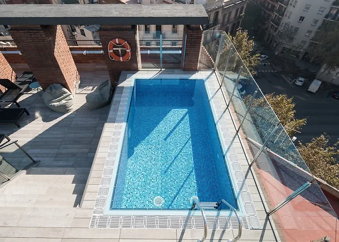 Catalonia Albeniz 3*