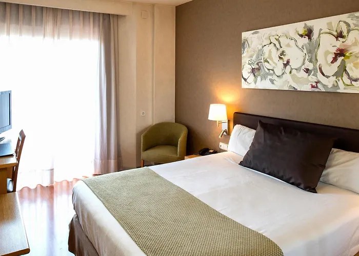 Catalonia Albeniz 3*