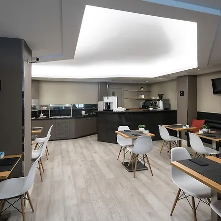 Catalonia Albeniz Hotel Barcelona