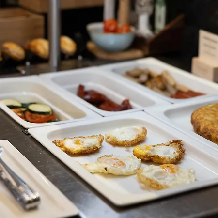 Catalonia Albeniz Hotel Barcelona