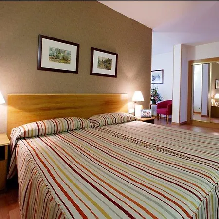 Catalonia Albeniz 3*